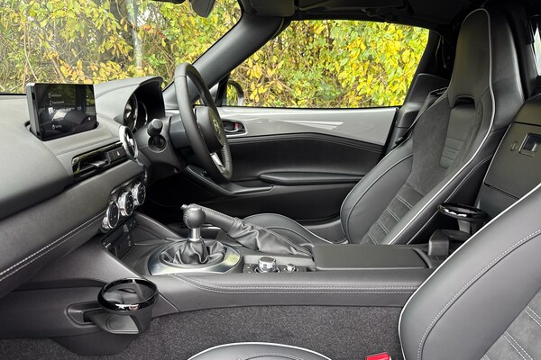 Used Mazda MX-5 2025 for sale - 76330137: Photo 6