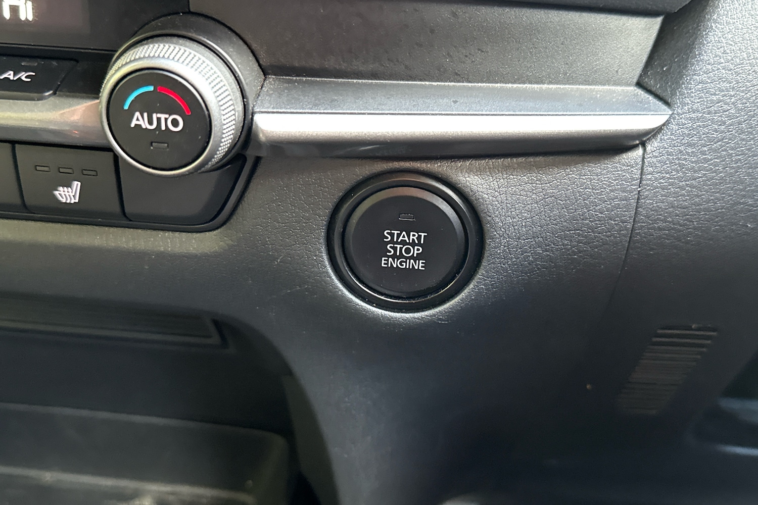 Used Mazda CX-30 2023 for sale - 76676253: Photo 15