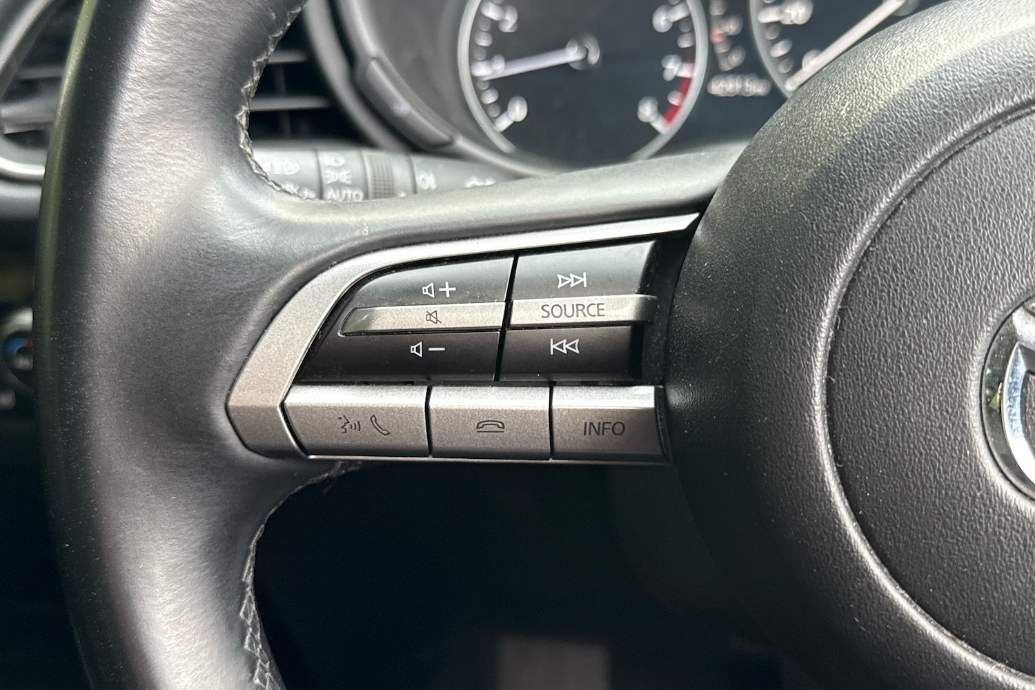 Used Mazda CX-30 2023 for sale - 76676253: Photo 25