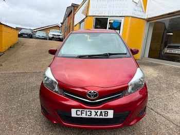 Used Toyota Yaris 2013 for sale - 78336123: Photo