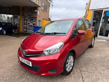 Used Toyota Yaris 2013 for sale - 78336123: Photo