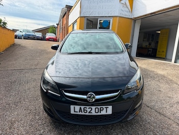 Used Vauxhall Astra 2012 for sale - 78964696: Photo