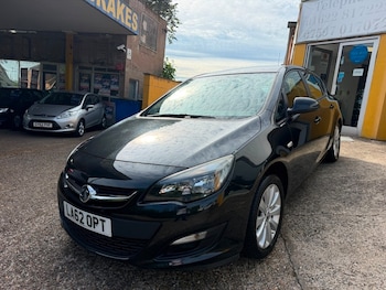 Used Vauxhall Astra 2012 for sale - 78964696: Photo