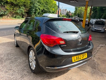 Used Vauxhall Astra 2012 for sale - 78964696: Photo