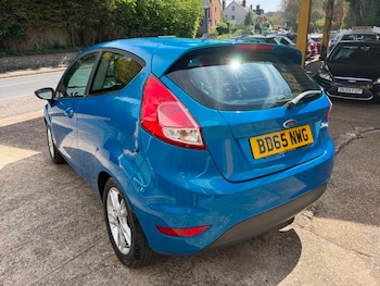 Used Ford Fiesta 2015 for sale - 78336118: Photo