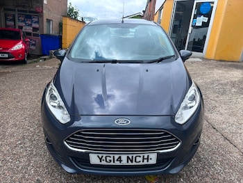 Used Ford Fiesta 2014 for sale - 78888105: Photo