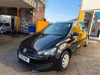 Used Volkswagen Polo 2010 for sale - 78336110: Photo