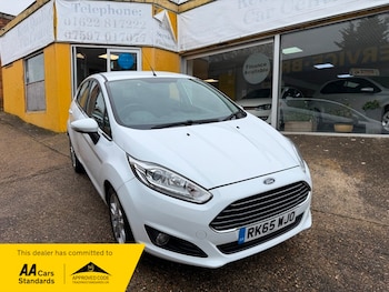 Used Ford Fiesta 2015 for sale - 78336111: Photo