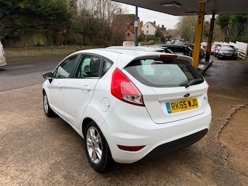 Used Ford Fiesta 2015 for sale - 78336111: Photo