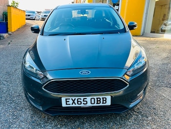 Used Ford Focus 2015 for sale - 78444142: Photo