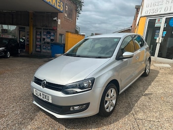 Used Volkswagen Polo 2014 for sale - 78336104: Photo