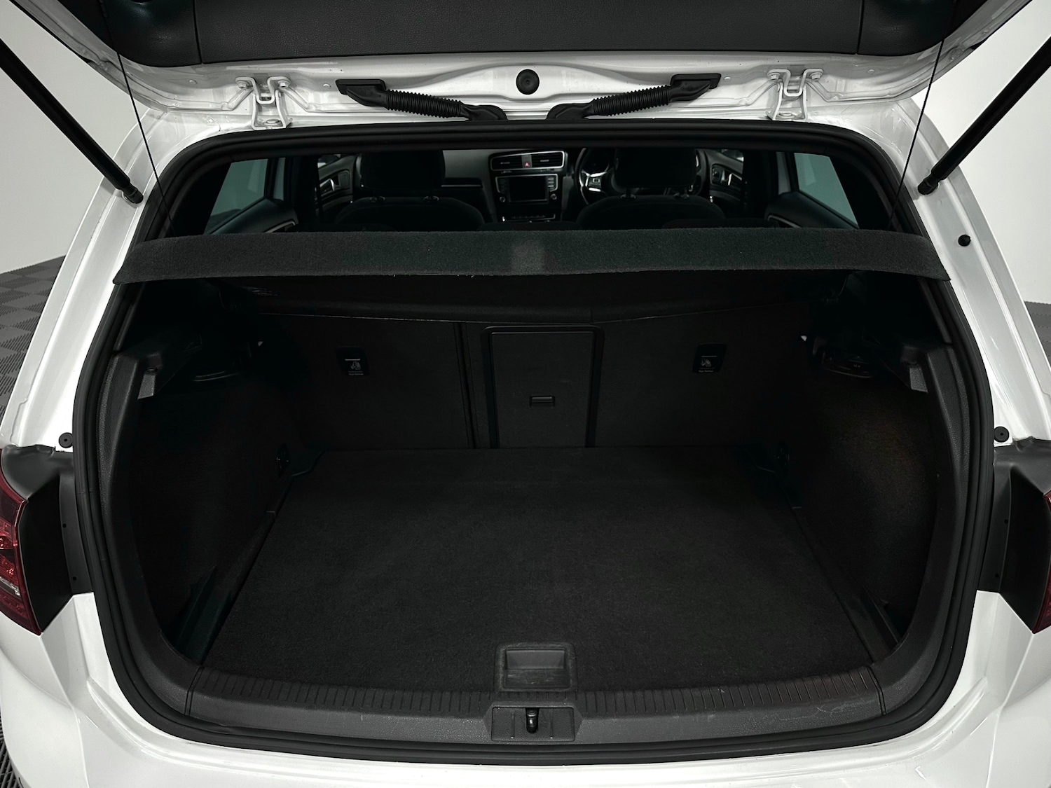 Used Volkswagen Golf 2016 for sale - 78149736: Photo 26