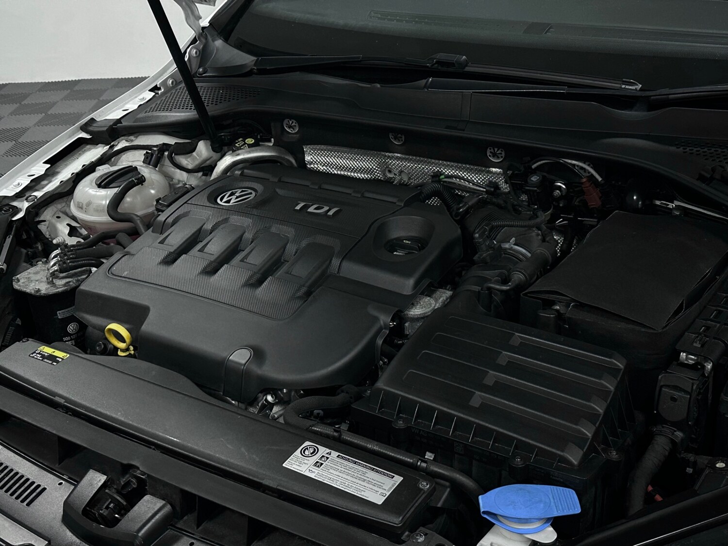 Used Volkswagen Golf 2016 for sale - 78149736: Photo 28