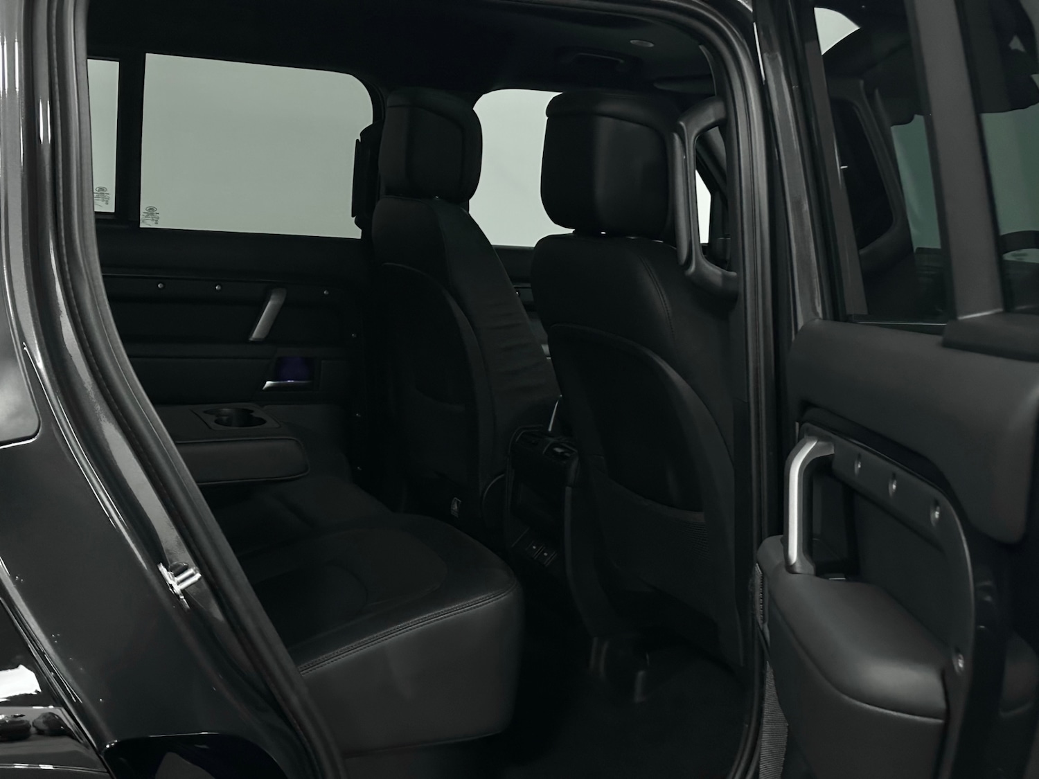 Used Land Rover Defender 110 2024 for sale - 76577770: Photo 22