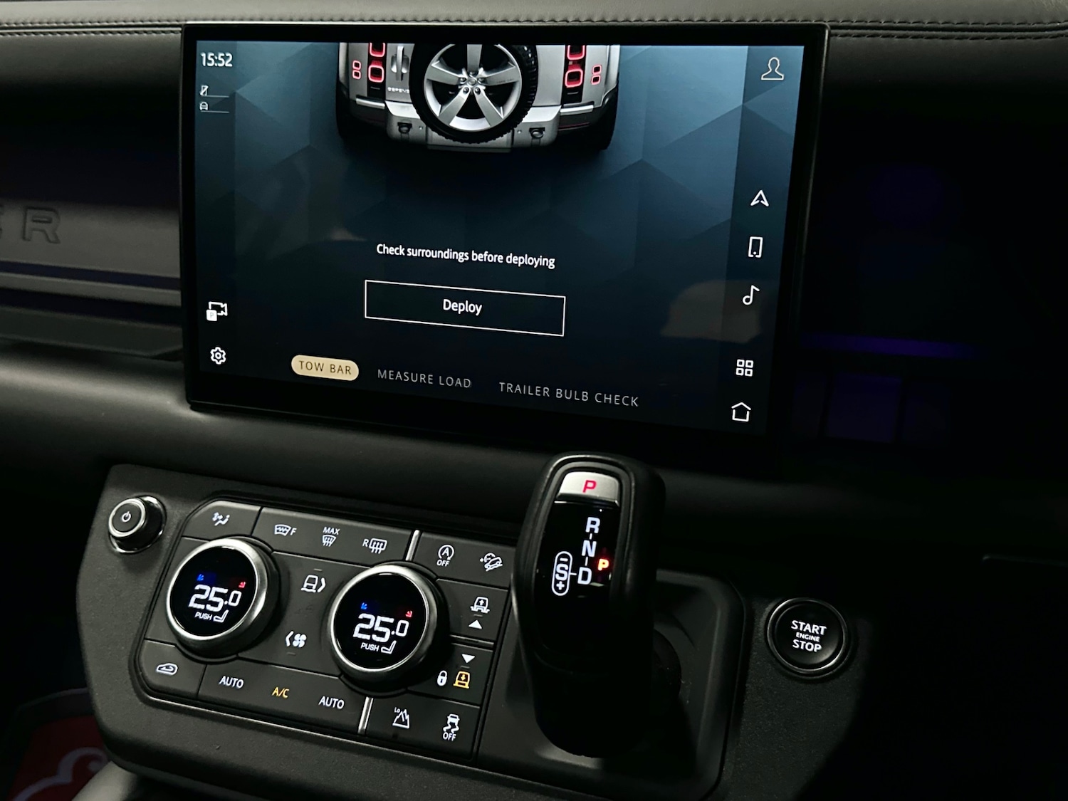 Used Land Rover Defender 110 2024 for sale - 76577770: Photo 24