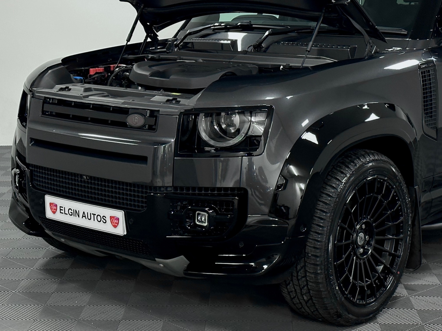 Used Land Rover Defender 110 2024 for sale - 76577770: Photo 30