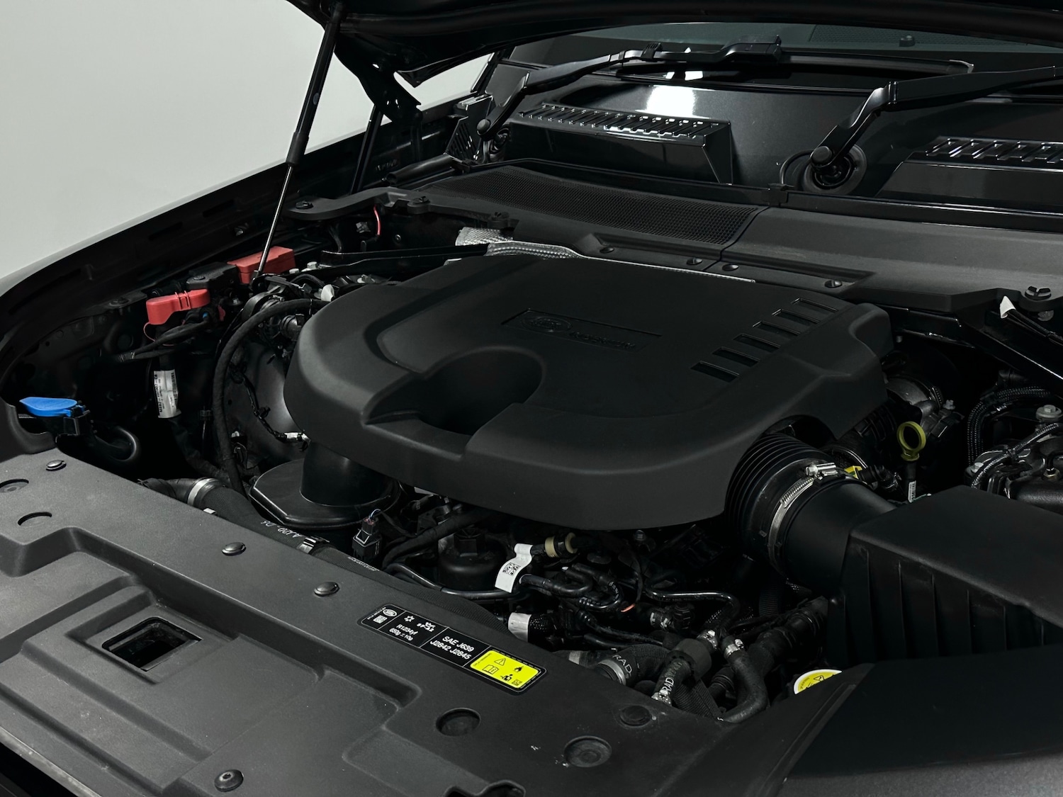 Used Land Rover Defender 110 2024 for sale - 76577770: Photo 31