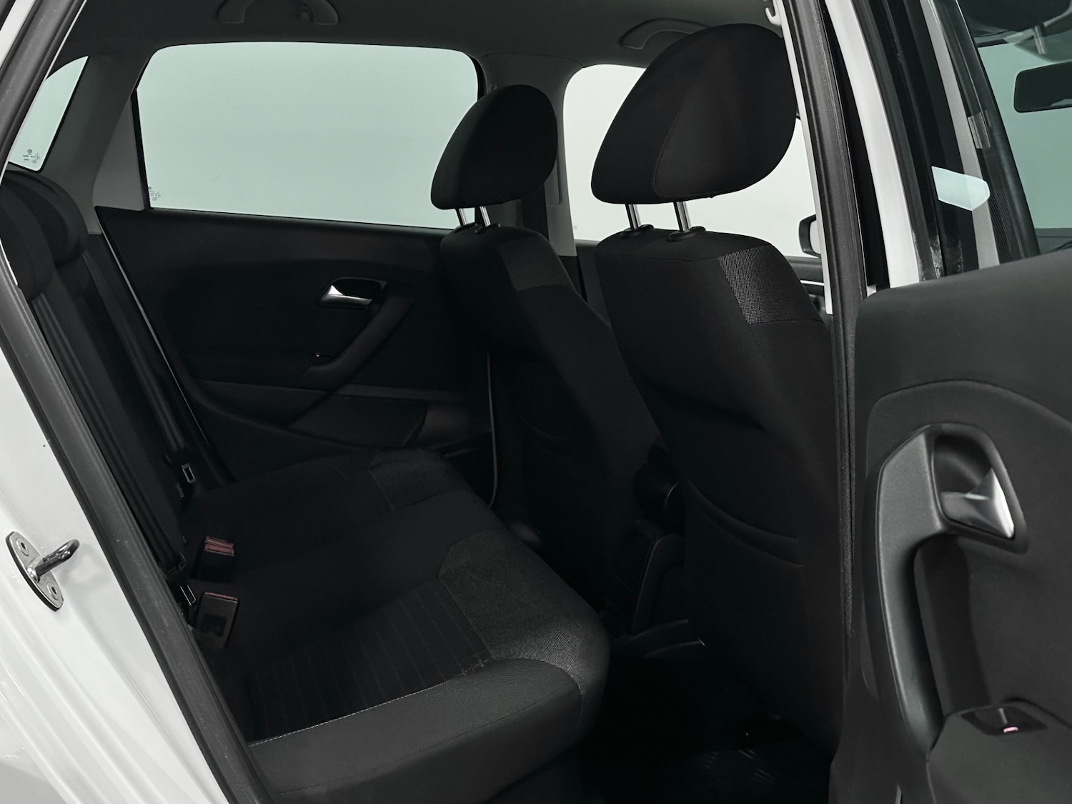 Used Volkswagen Polo 2015 for sale - 76413040: Photo 21