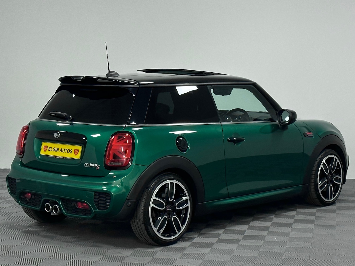 Used MINI Hatch 2019 for sale - 77001806: Photo 13