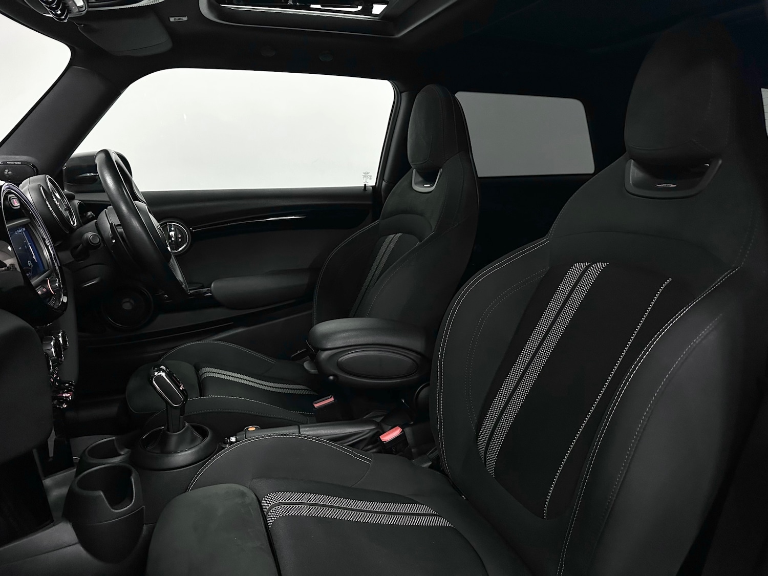 Used MINI Hatch 2019 for sale - 77001806: Photo 20