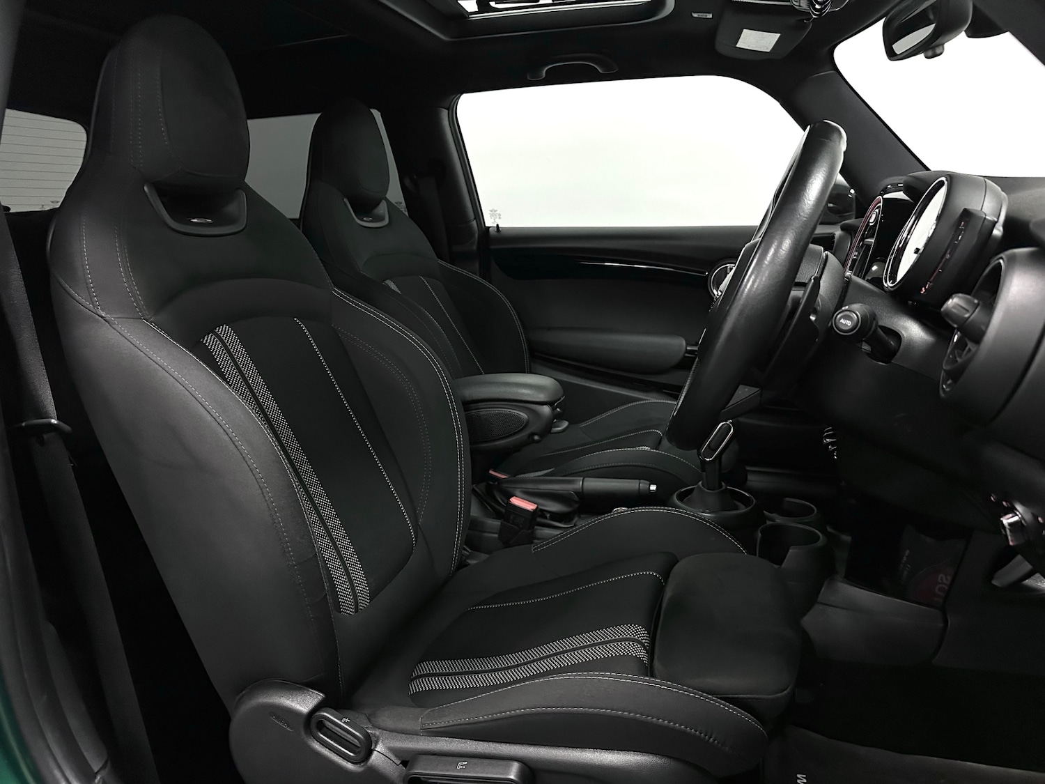 Used MINI Hatch 2019 for sale - 77001806: Photo 5