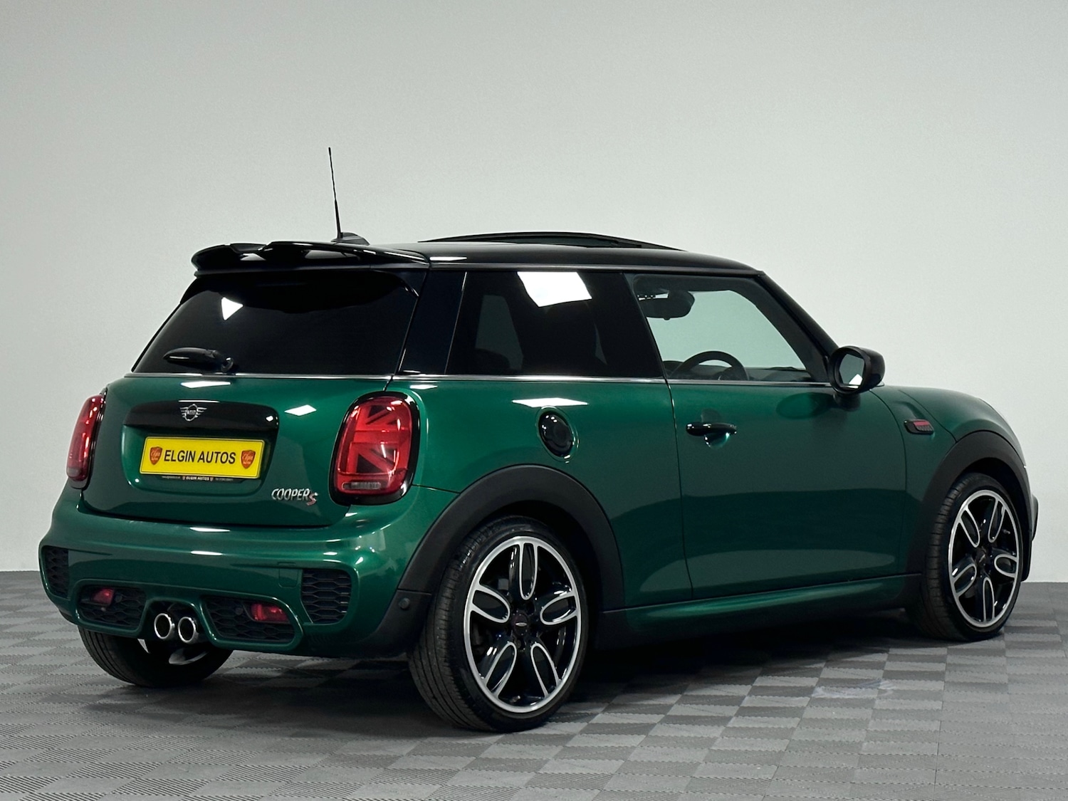 Used MINI Hatch 2019 for sale - 77001806: Photo 8