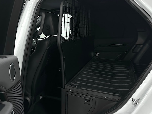 Used Land Rover Discovery 2018 for sale - 76299539: Photo 10
