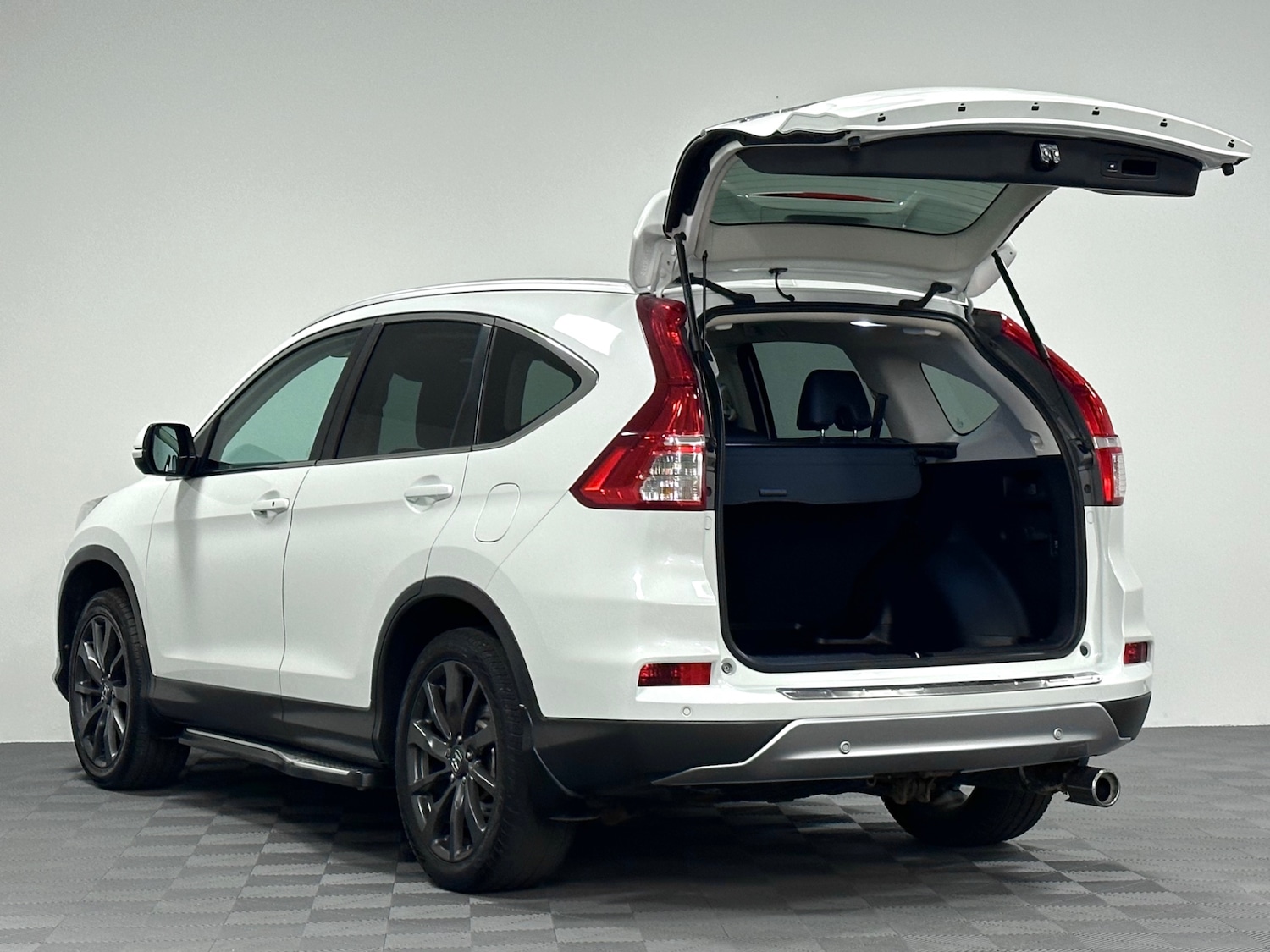 Used Honda CR-V 2017 for sale - 76288308: Photo 16