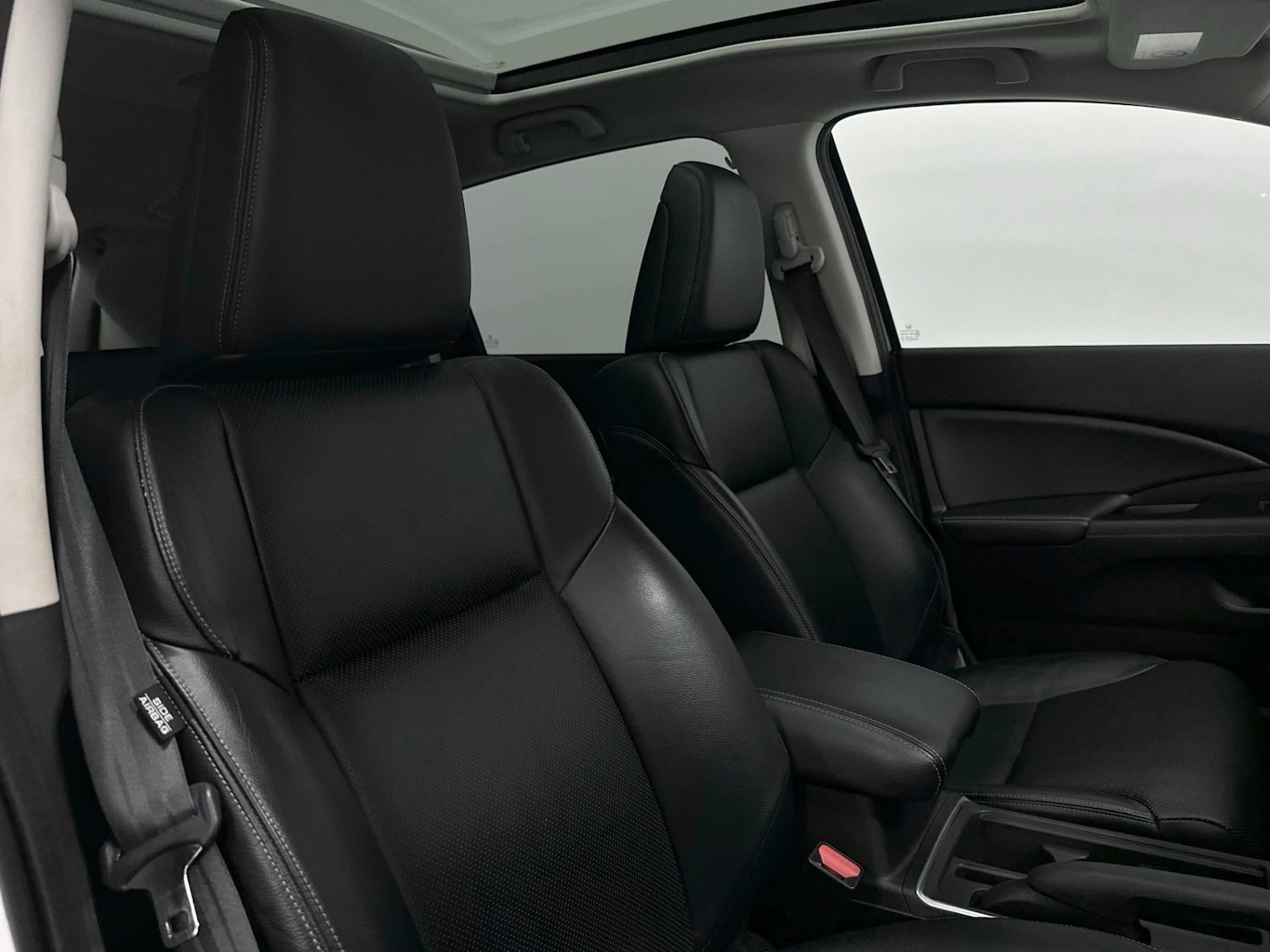 Used Honda CR-V 2017 for sale - 76288308: Photo 17