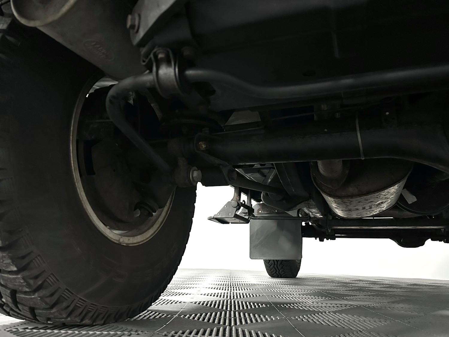 Used Land Rover Defender 90 2011 for sale - 76831742: Photo 17