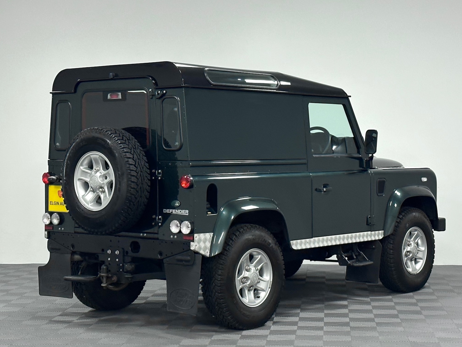 Used Land Rover Defender 90 2011 for sale - 76831742: Photo 8