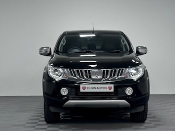 Used Mitsubishi L200 2015 for sale - 79137064: Photo