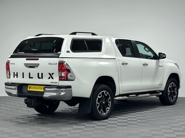 Used Toyota Hilux 2017 for sale - 74961832: Photo 4