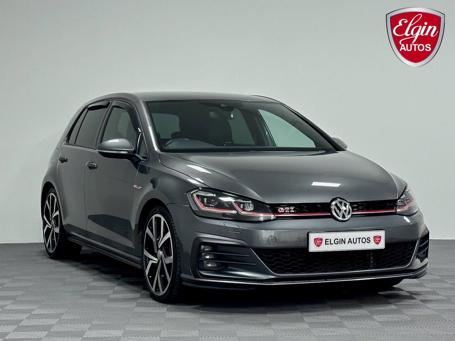 Used Volkswagen Golf 2019 for sale - 76193311: Photo 1