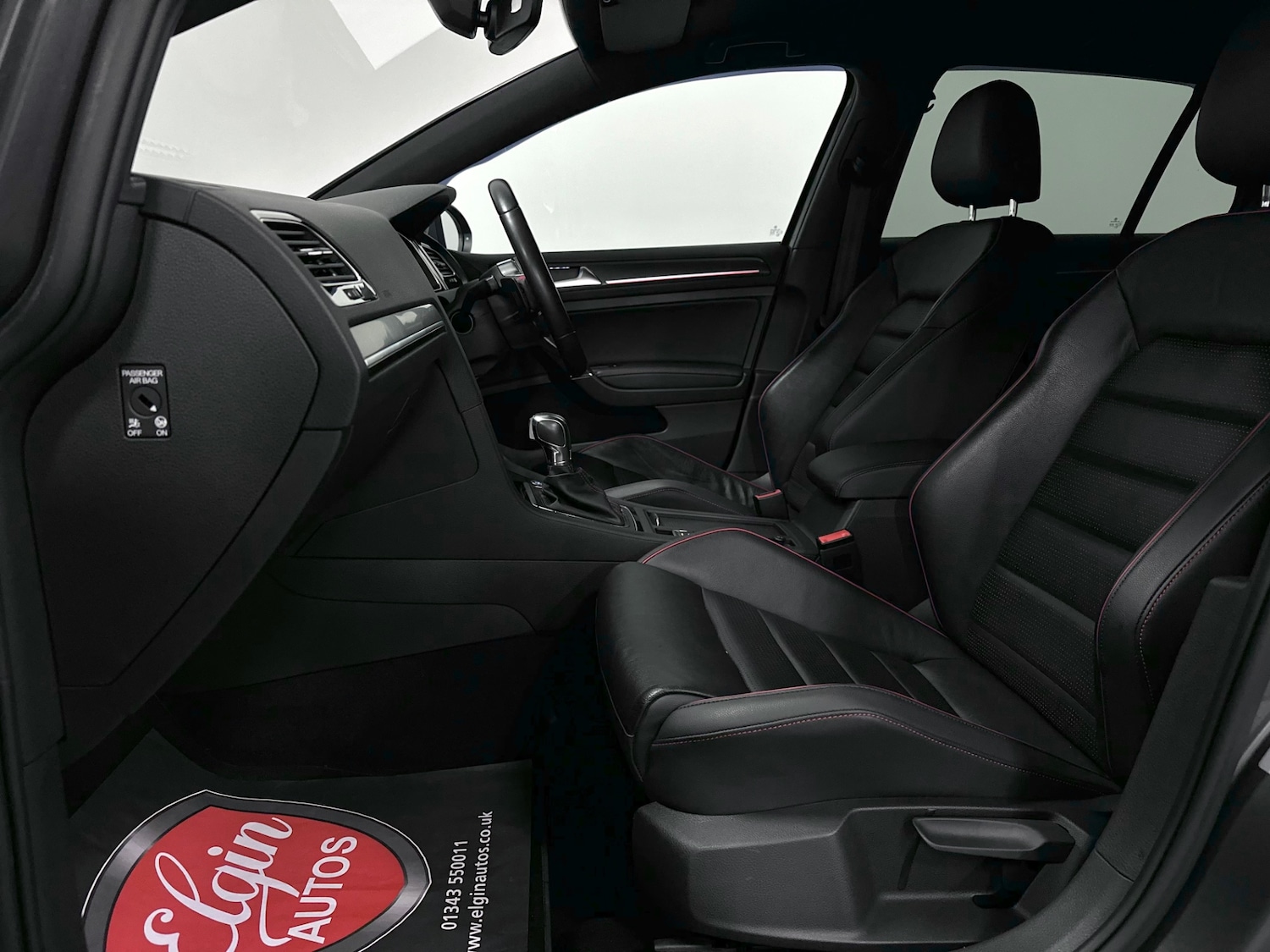 Used Volkswagen Golf 2019 for sale - 76193311: Photo 11