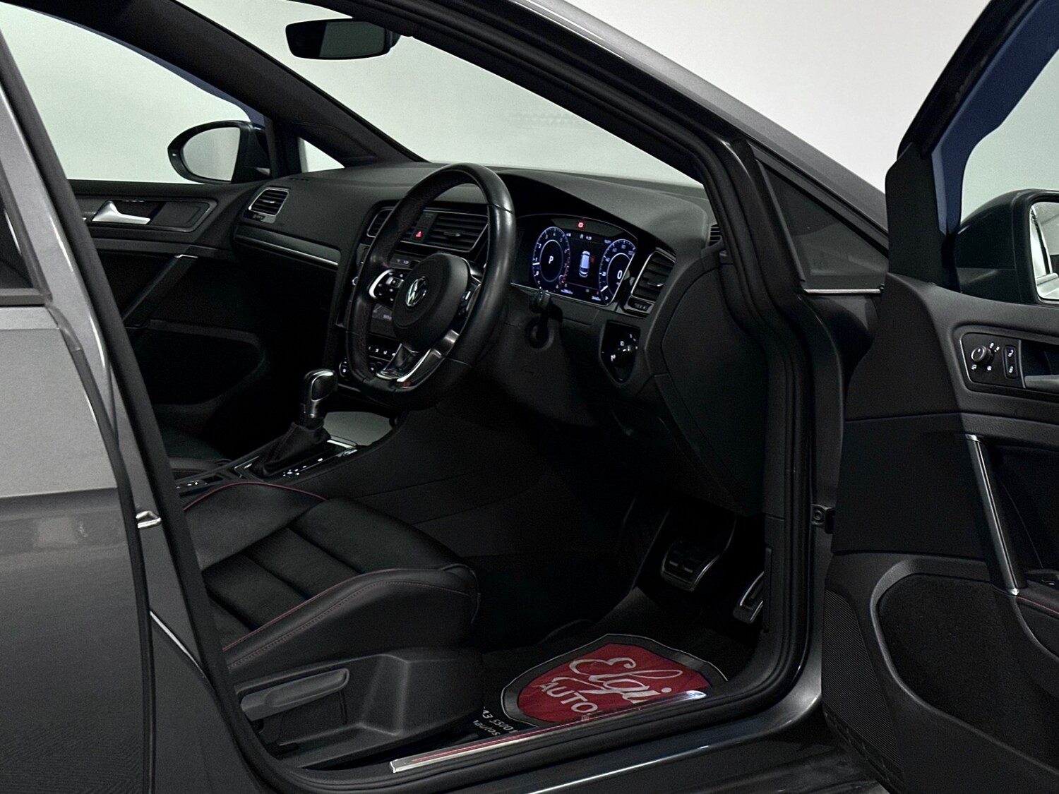 Used Volkswagen Golf 2019 for sale - 76193311: Photo 22