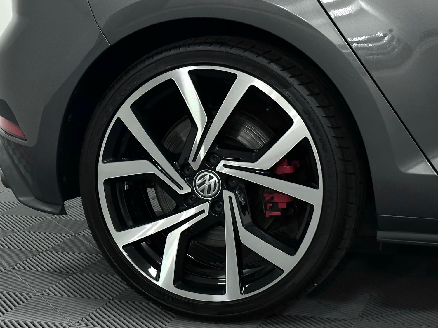 Used Volkswagen Golf 2019 for sale - 76193311: Photo 32