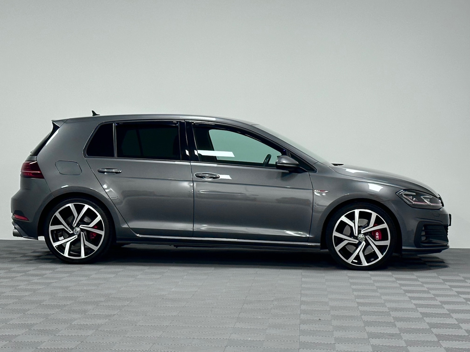 Used Volkswagen Golf 2019 for sale - 76193311: Photo 33