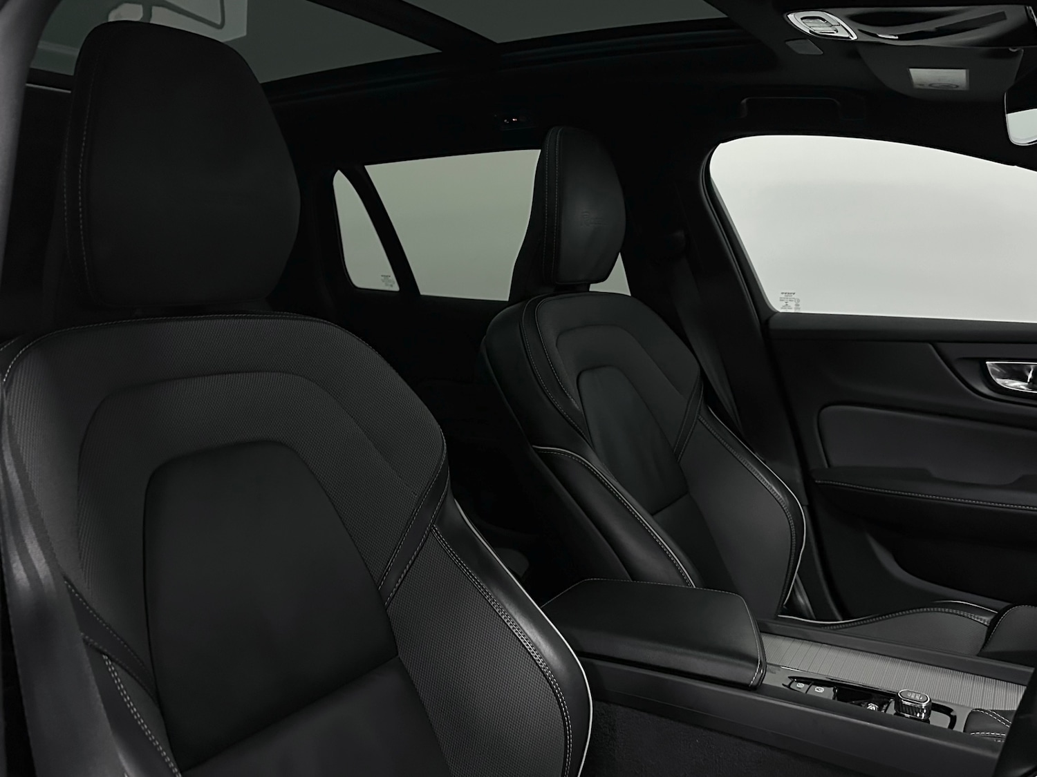 Used Volvo V60 2020 for sale - 77283681: Photo 16