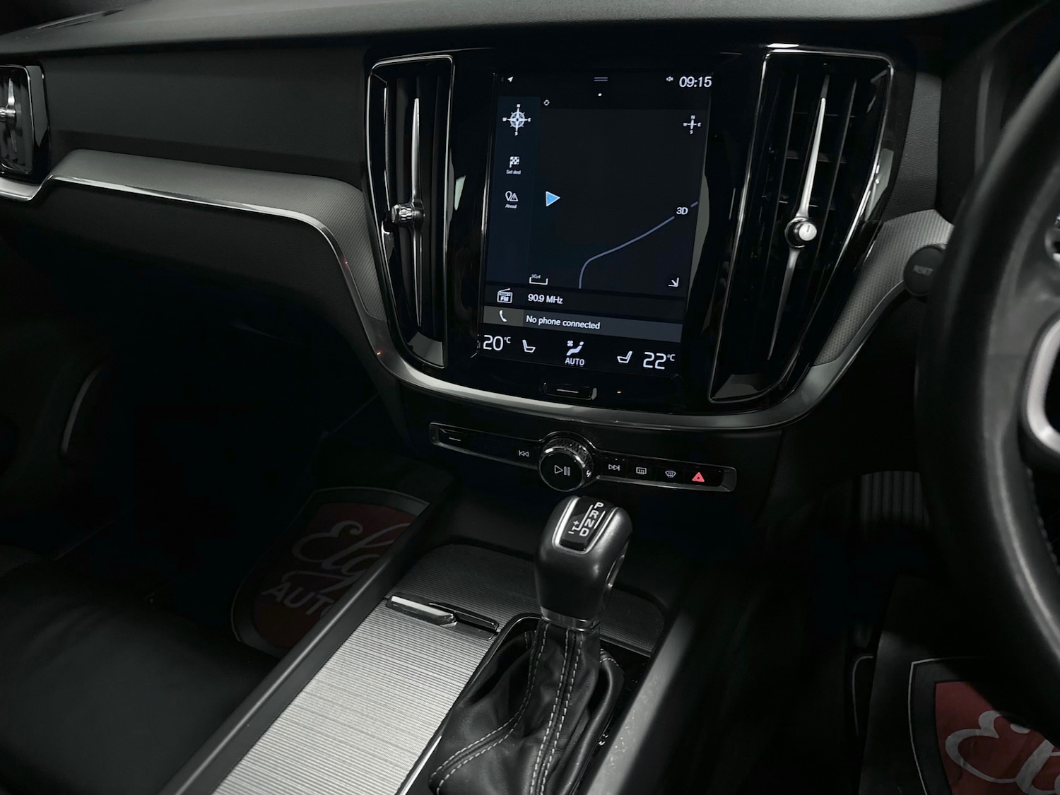 Used Volvo V60 2020 for sale - 77283681: Photo 21