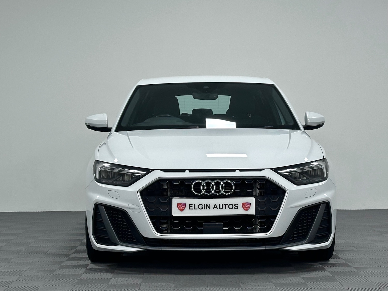 Used Audi A1 2019 for sale - 77128325: Photo 2