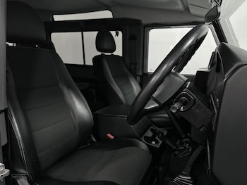 Used Land Rover Defender 2012 for sale - 78755443: Photo