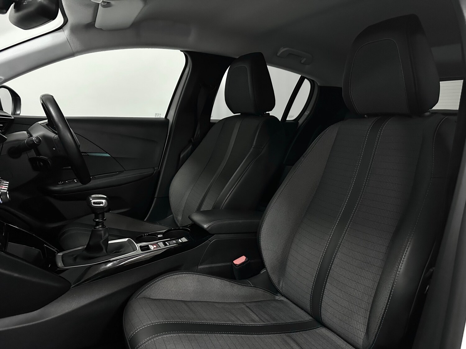 Used Peugeot 208 2021 for sale - 77759417: Photo 20