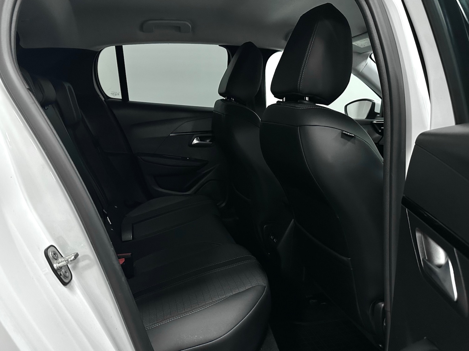 Used Peugeot 208 2021 for sale - 77759417: Photo 22