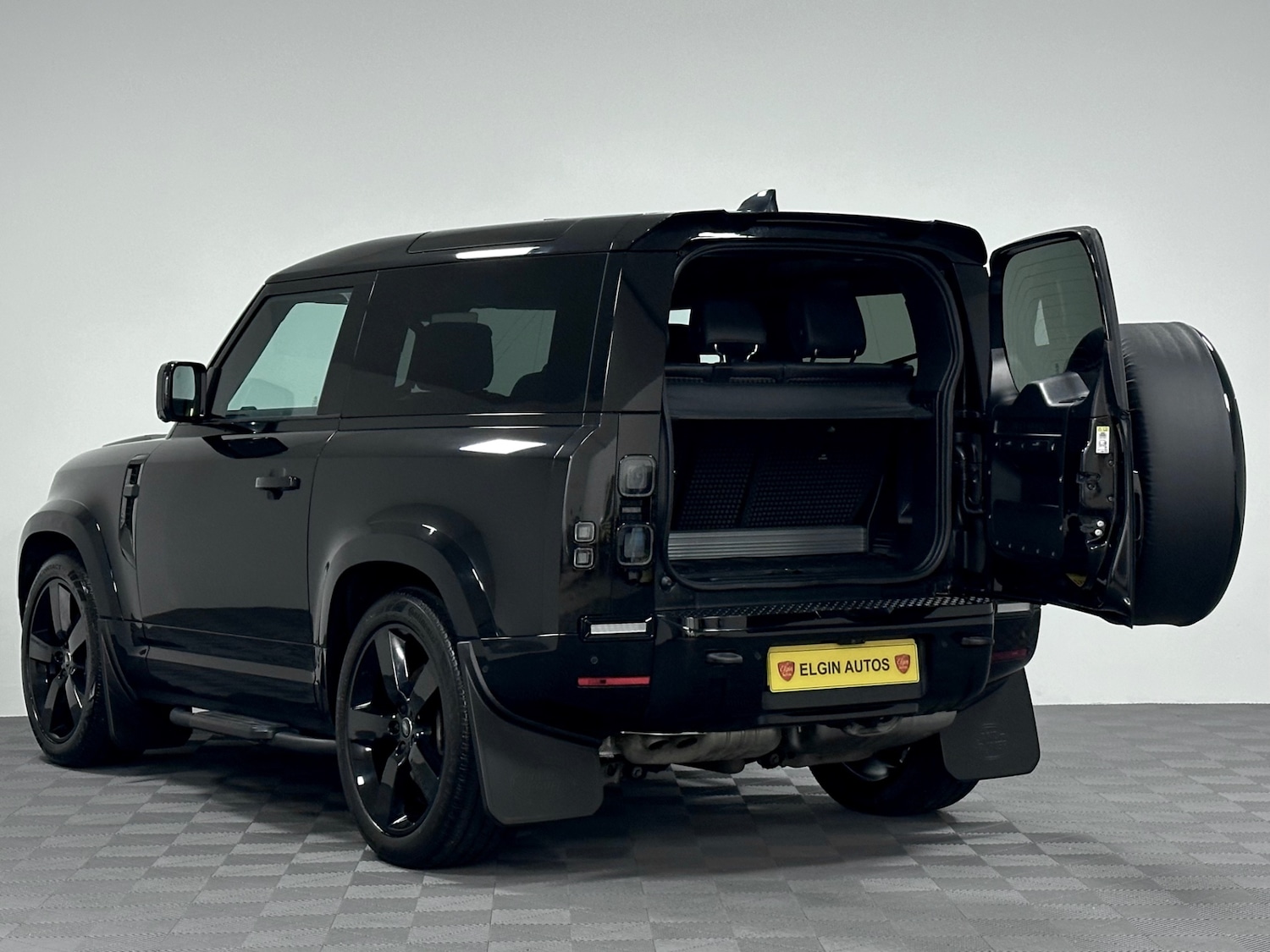 Used Land Rover Defender 90 2022 for sale - 77128286: Photo 14