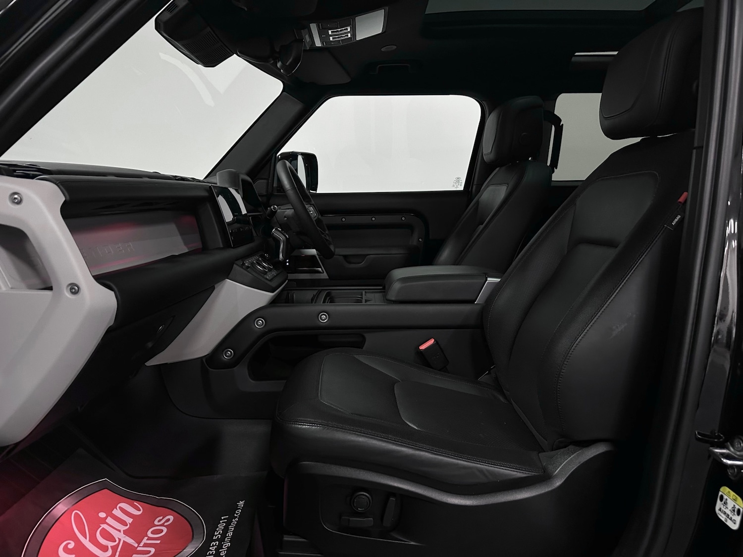 Used Land Rover Defender 90 2022 for sale - 77128286: Photo 18