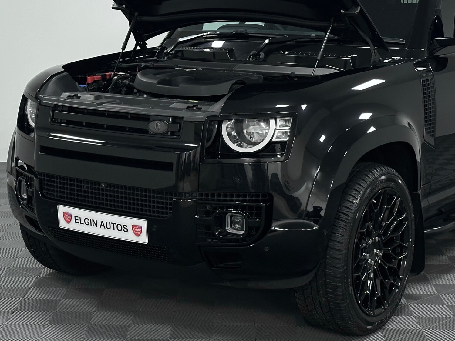 Used Land Rover Defender 90 2024 for sale - 77418637: Photo 21