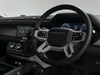 Used Land Rover Defender 90 2024 for sale - 77418637: Photo