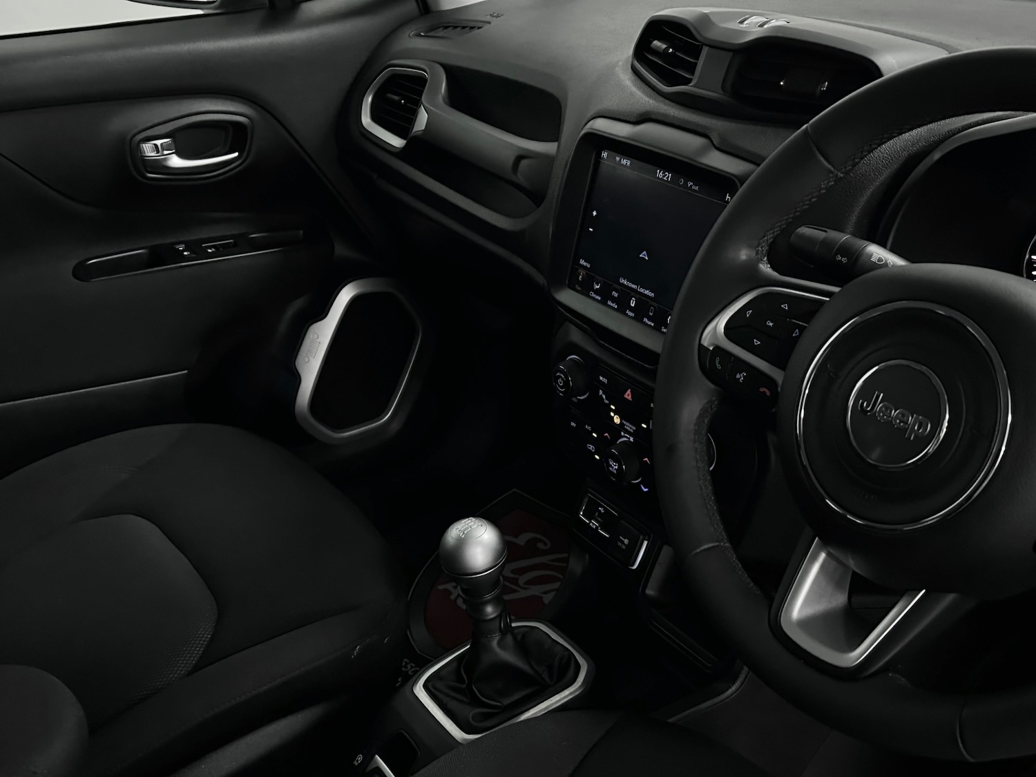 Used Jeep Renegade 2019 for sale - 76418421: Photo 16