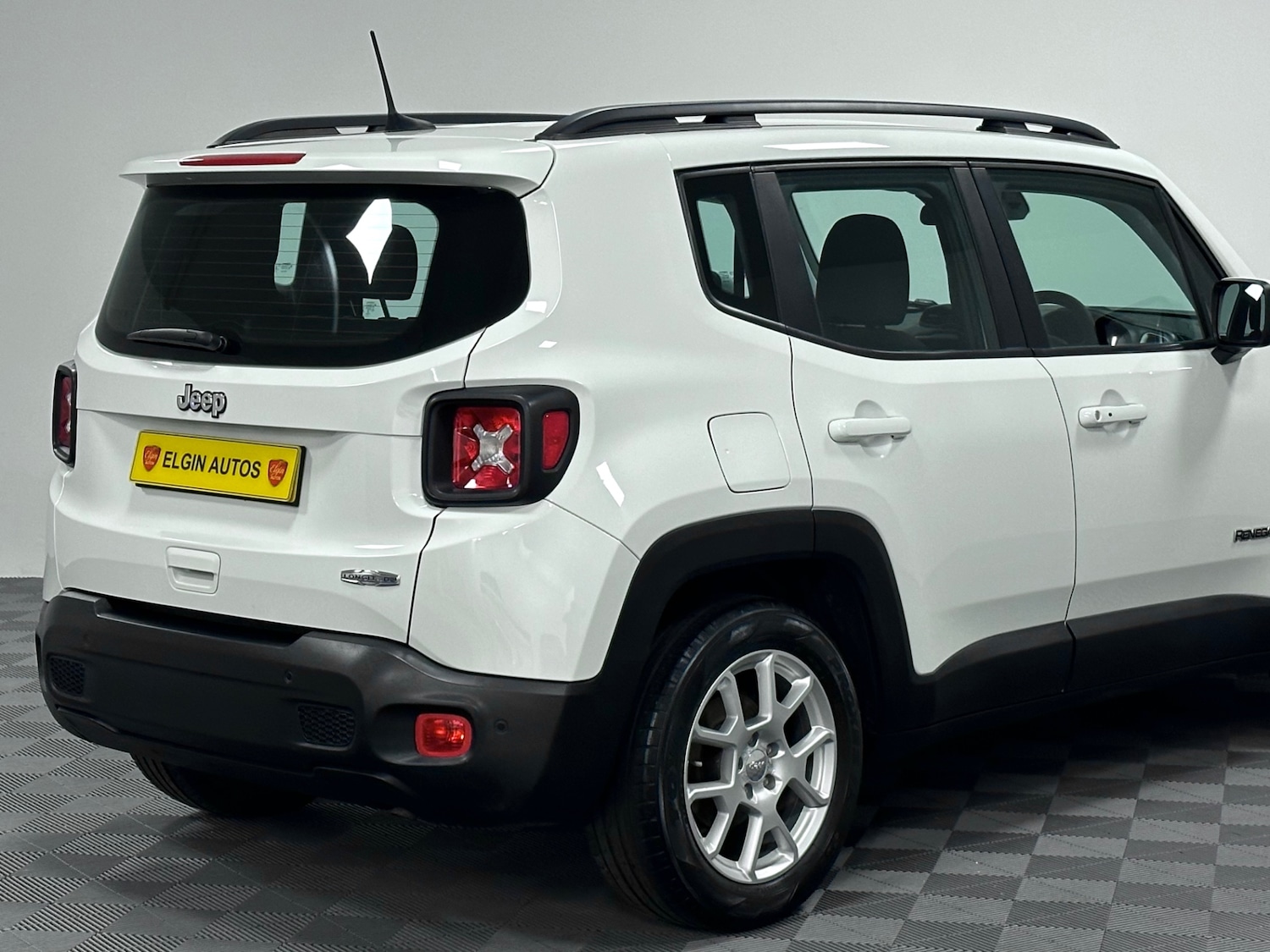 Used Jeep Renegade 2019 for sale - 76418421: Photo 27